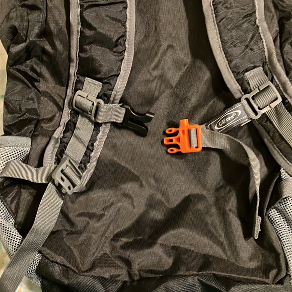 G4FREE LARGE 40L LIGHTWEIGHT HIKING WATER RESISTANT BACKPACK - Picture 7 of 8